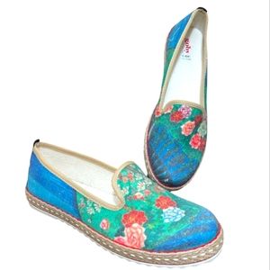 ❤Sale Goby canvas graphic print blue green pink floral peacock slip shoes 10